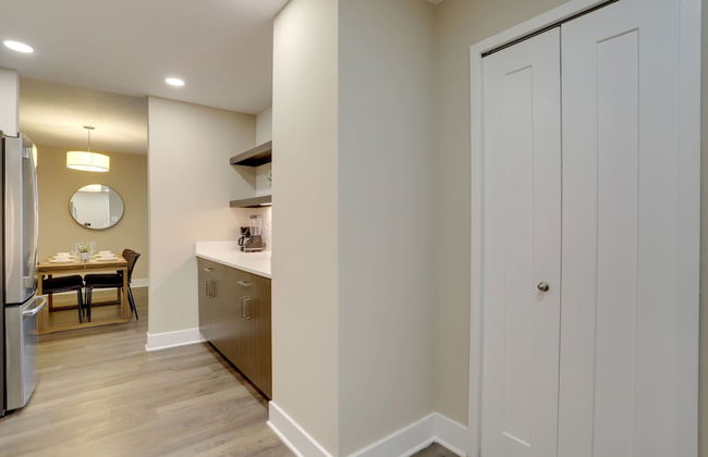 Crystal City Apt for Business Travelers - Foto 15