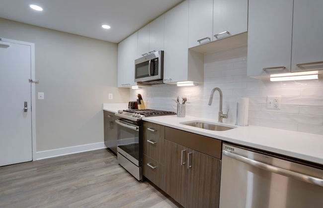 Crystal City Apt for Business Travelers - Foto 16