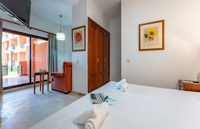 Beachfront Apartment -don Juan Manilva - Foto 3