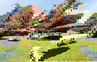 Photo 1 - Beachfront Apartment -don Juan Manilva