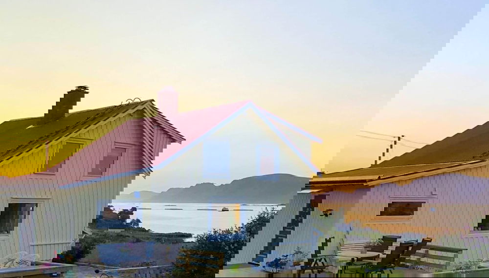 Primary image
