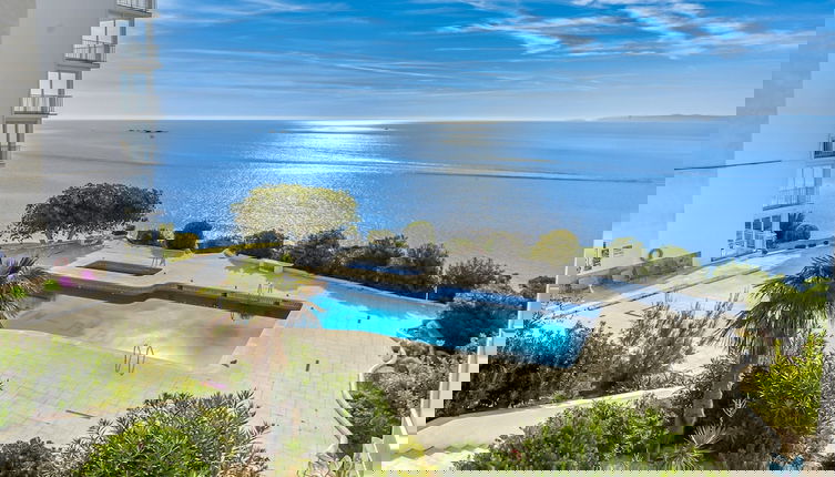 Photo 1 - Apartment in Roses With Stunning Beachfront Views