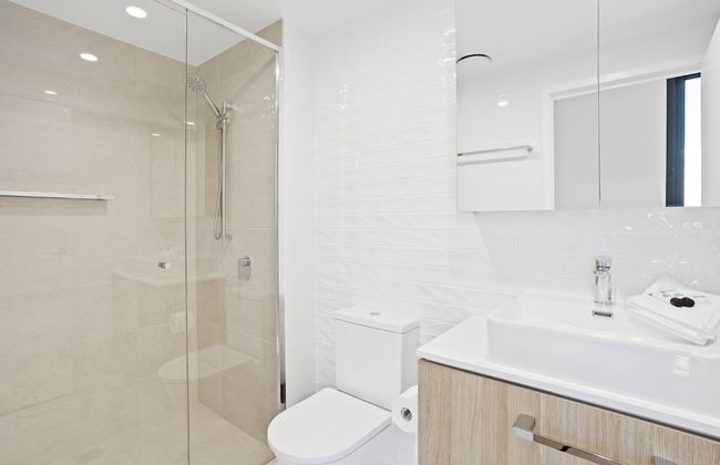 Waterfront Escape at Essentia - Photo 10