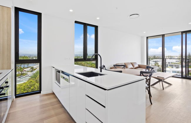 Waterfront Escape at Essentia - Photo 6