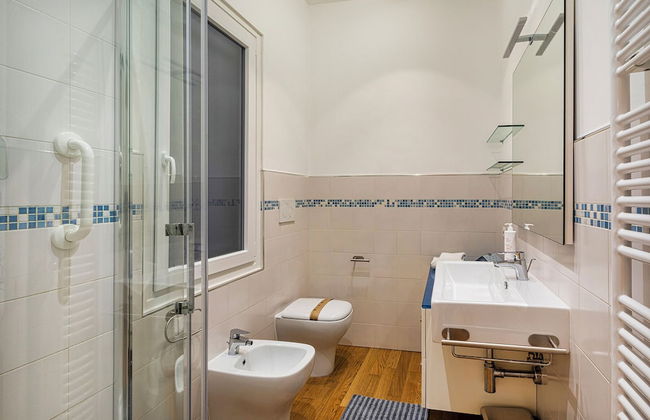 Light Apartment in Albaro - Foto 12