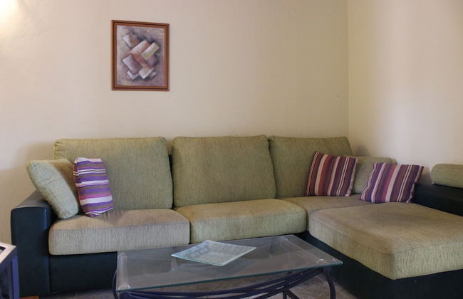 Rustic 1-bed Bungalow in Parque Holandés - Foto 7
