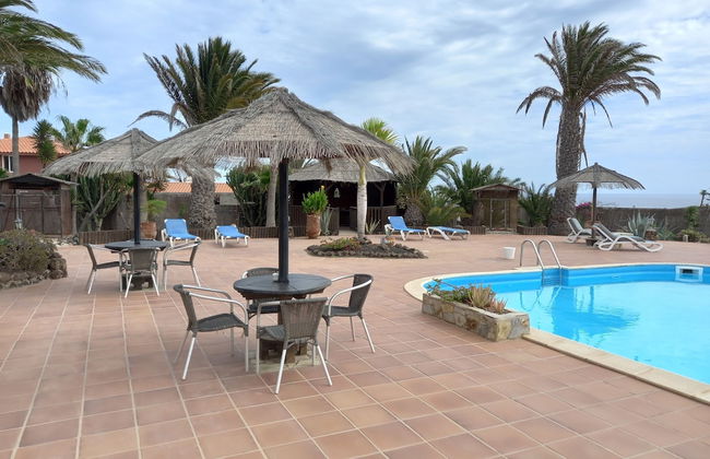 Rustic 1-bed Bungalow in Parque Holandés - Foto 11