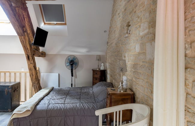 Charming Home in Molesme - Photo 4