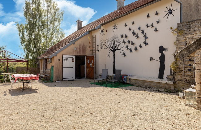 Charming Home in Molesme - Photo 20