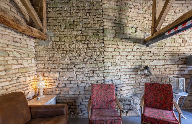 Charming Home in Molesme - Photo 15