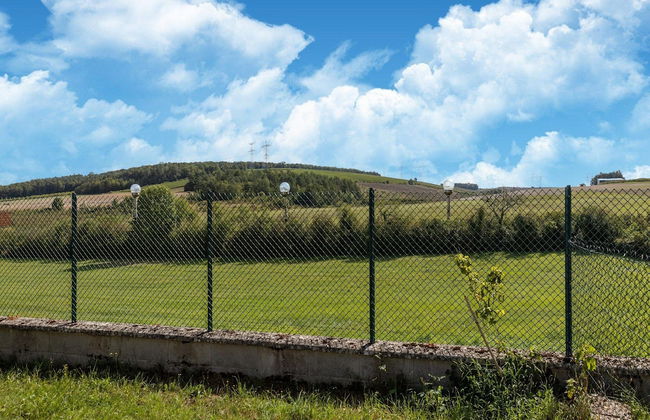 Charming Home in Molesme - Photo 40