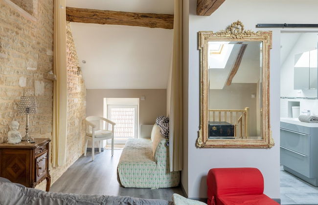 Charming Home in Molesme - Photo 3