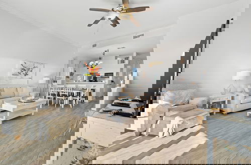 Foto 13 - Hypnautic West