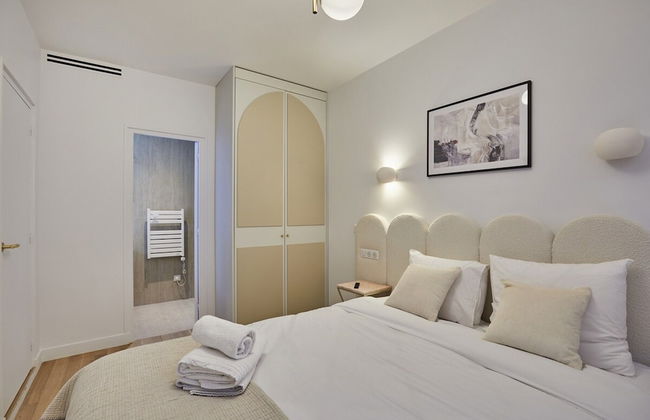 Superb Apartment in the Heart of Paris - Photo 3