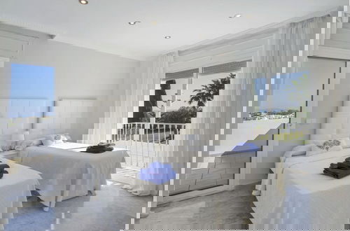 Photo 9 - Elegant Villa Retreat