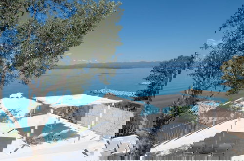 Foto 1 - Seafront Pouletis Family Drosoula Gem With Pool