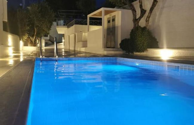 Seafront Pouletis Family Drosoula Gem With Pool - Foto 3