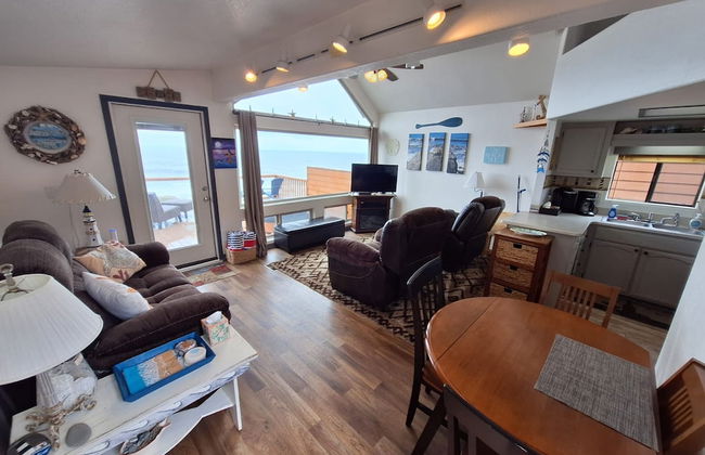 Ocean Front Cabin 14 w Jacuzzi Gorgeous Views - Foto 6