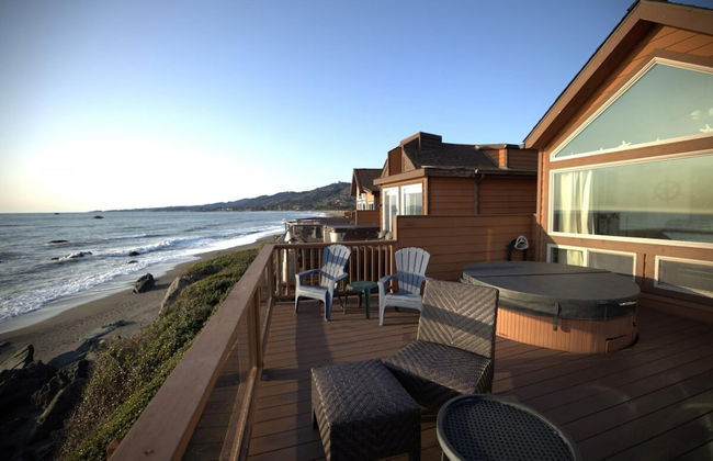 Ocean Front Cabin 14 w Jacuzzi Gorgeous Views - Foto 1