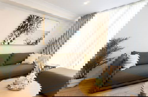 Photo 4 - Luxurious Manly Retreat With Beachside Bliss