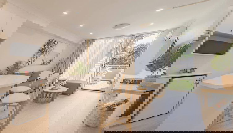 Foto 1 - Luxurious Manly Retreat With Beachside Bliss