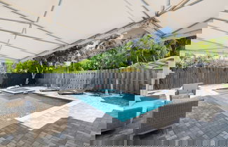 Foto 3 - Turtle Nest by Avantstay Near Downtown Beaches - Chic FL Escape