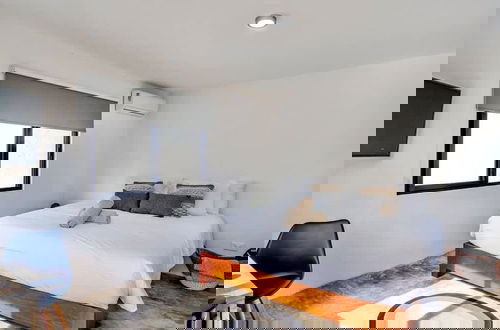 Photo 23 - 4 Br Private Rooftop Pool Spacious Exclusive