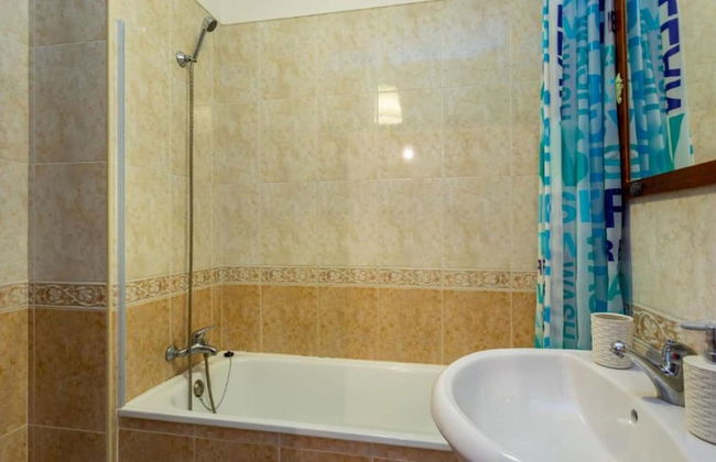 Alvor 2 Bedrooms Balcony Flat - Foto 16