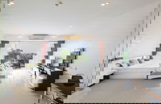 Photo 1 - Studio in Chic Condo in Karon A510
