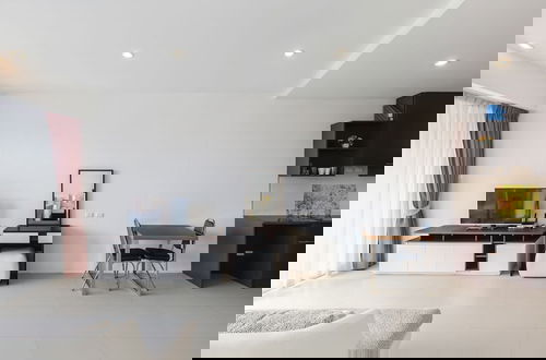 Photo 6 - Studio in Chic Condo in Karon A510