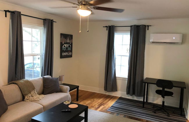 Renovated Space Close to Downtown - A - Foto 23