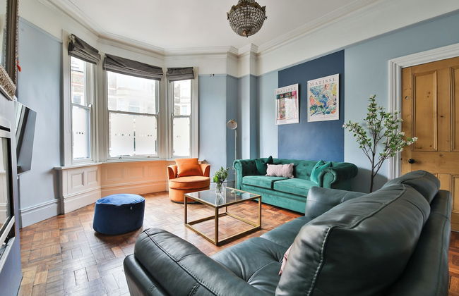 4 Bed House with Pool Table & Parking - Foto 27