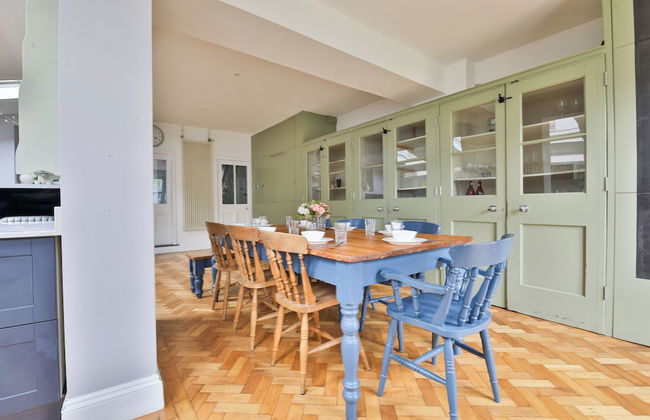 4 Bed House with Pool Table & Parking - Foto 19