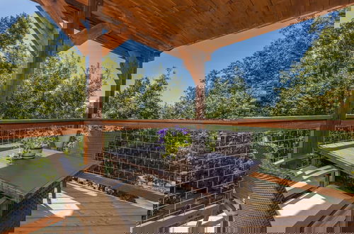 Foto 33 - Rustic Dreamscapes in Gatlinburg