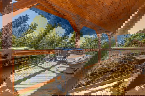 Foto 32 - Rustic Dreamscapes in Gatlinburg