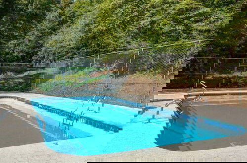 Foto 42 - Rustic Dreamscapes in Gatlinburg