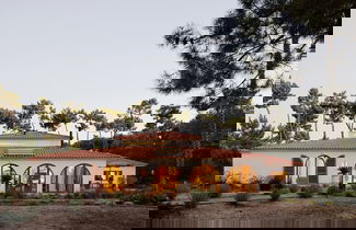 Foto 1 - Elysian Villa by Cadenzalux