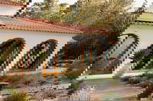 Foto 14 - Elysian Villa by Cadenzalux