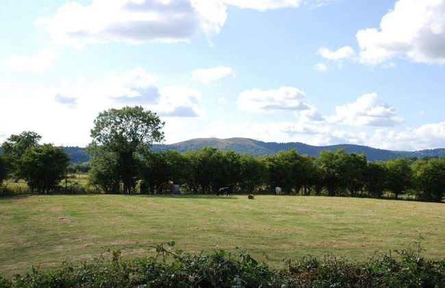 The Chalet is pet Friendly on a Farm Near Malvern - Foto 15
