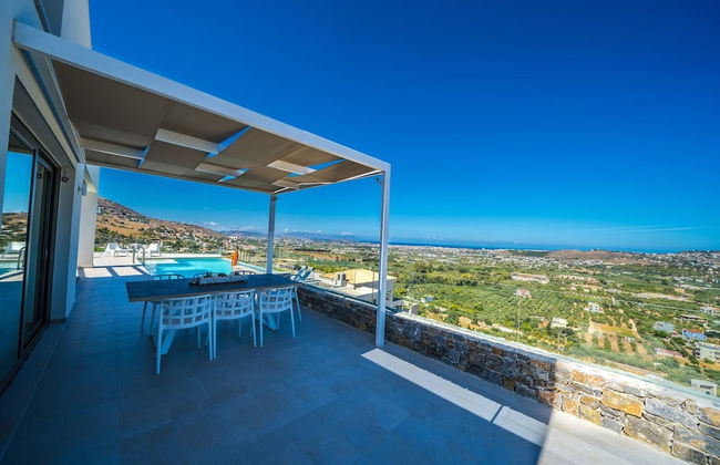 Villa Con Vista- Heated Pool 4 bdr Sleeps 8 - Photo 69