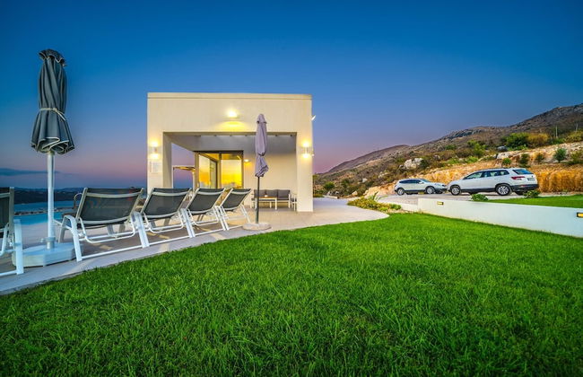 Villa Con Vista- Heated Pool 4 bdr Sleeps 8 - Photo 76