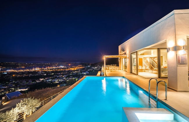 Villa Con Vista- Heated Pool 4 bdr Sleeps 8 - Photo 4