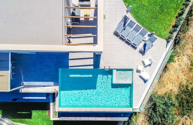 Villa Con Vista- Heated Pool 4 bdr Sleeps 8 - Photo 6