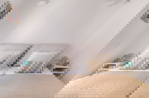 Foto 44 - Luxury Villa With Stunning Views Above Kalo Livadi