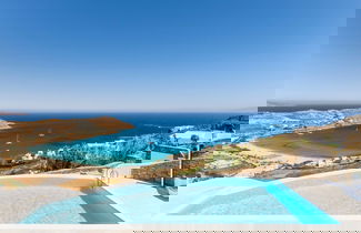 Foto 1 - Luxury Villa With Stunning Views Above Kalo Livadi