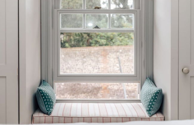 The Emerald - Central Henley 2 Bedroom House - From 145 Per Night - Foto 6