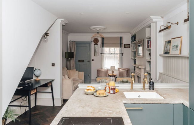 The Emerald - Central Henley 2 Bedroom House - From 145 Per Night - Foto 49