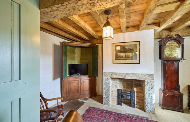 Host Stay Potters Cottage - Photo 8