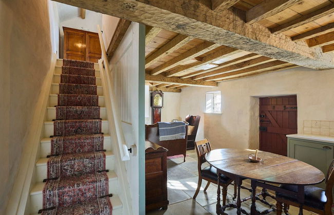 Host Stay Potters Cottage - Photo 11