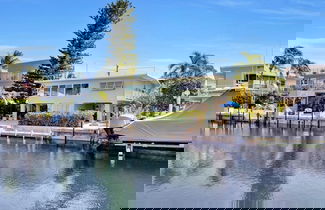 Foto 1 - Delightful Vacation Home Located In The Popular Islamorada Neighborhood Of Port Antigua. 3 Bedroom Home by RedAwning
